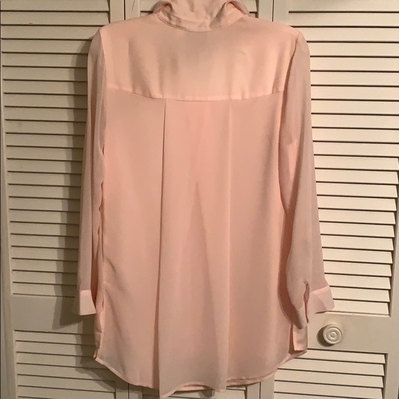 Chico’s Light peach blouse - Picture 4 of 4